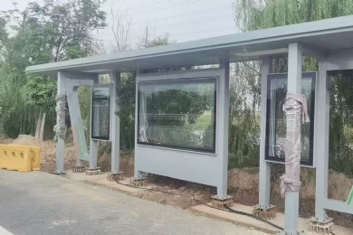 候车亭顶棚厂家积雪荷载结构加强